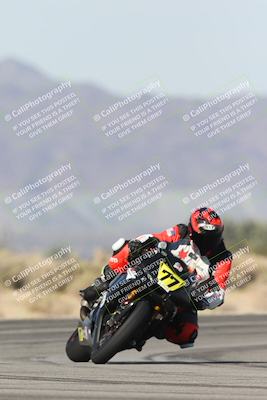 media/Nov-30-2025-TrackXperience (Sun) [[c0061d280f]]/3-Level 1/Session 3 (Turn 16)/